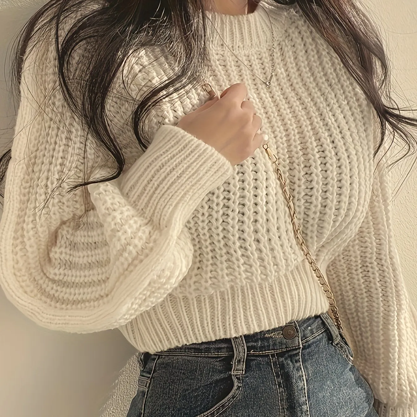 Cozy Crew Neck Crop Sweater - Women's Casual Long Sleeve Knitwear for Fall & Winter - Soft, Warm, and Comfortable Clothing for Everyday Wear