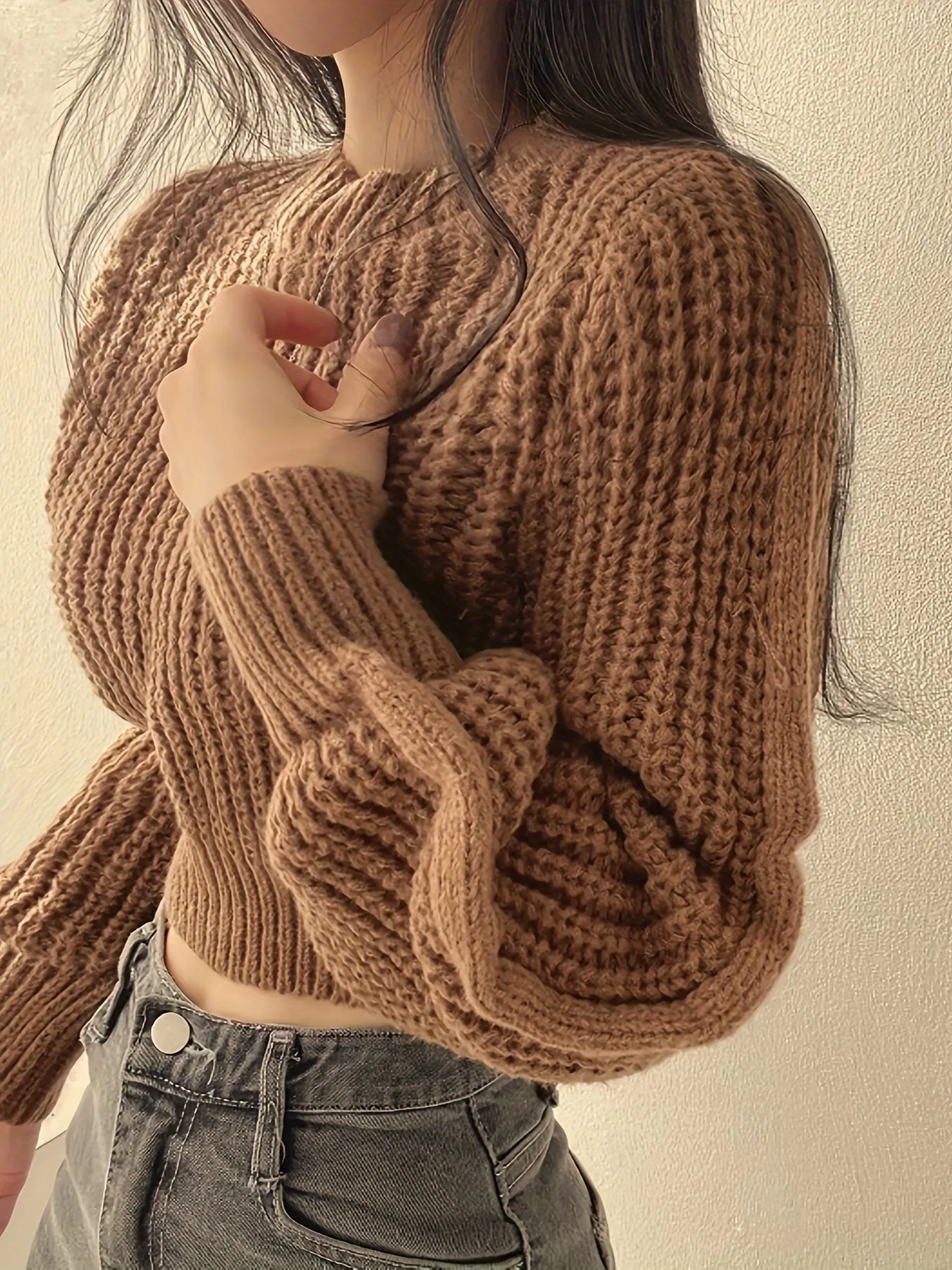 Cozy Crew Neck Crop Sweater - Women's Casual Long Sleeve Knitwear for Fall & Winter - Soft, Warm, and Comfortable Clothing for Everyday Wear